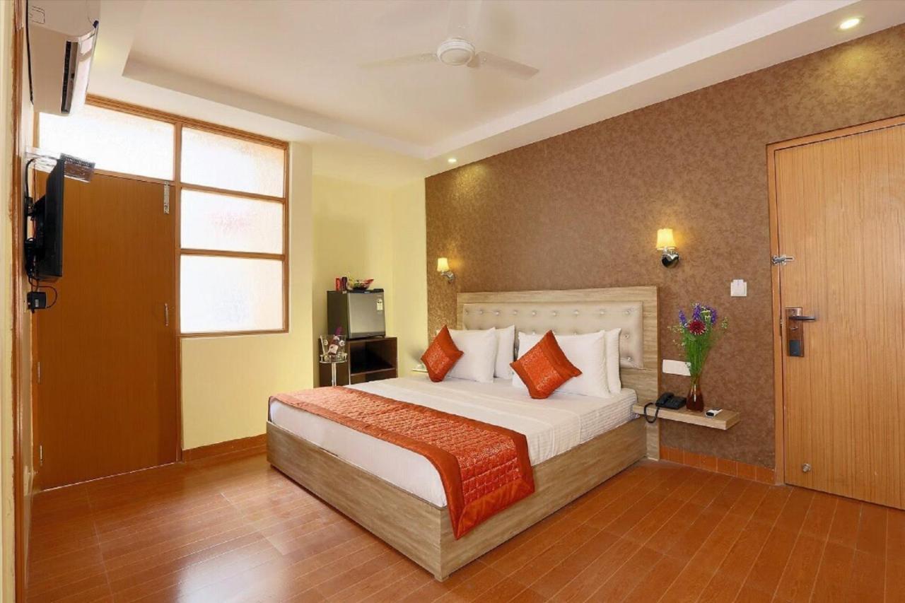 ניו דלהי Hotel The Westend Green מראה חיצוני תמונה