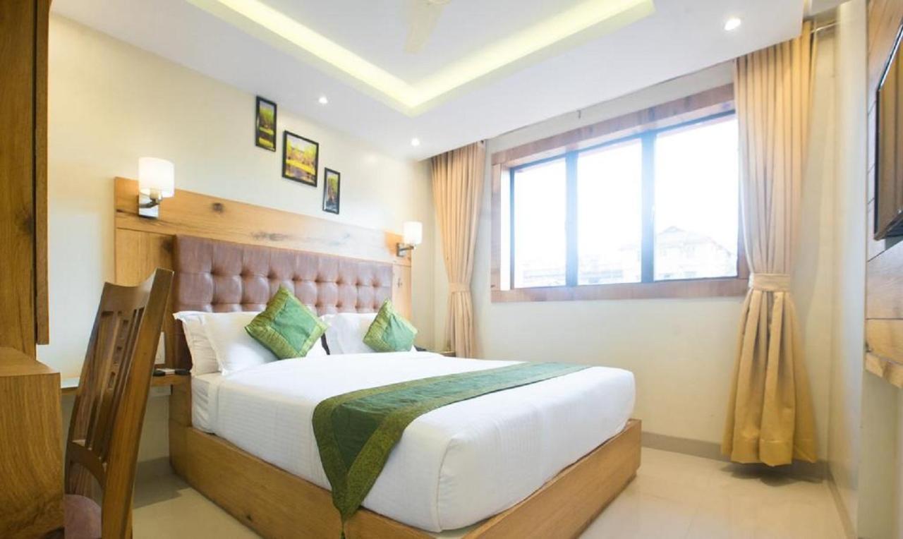 ניו דלהי Hotel The Westend Green מראה חיצוני תמונה