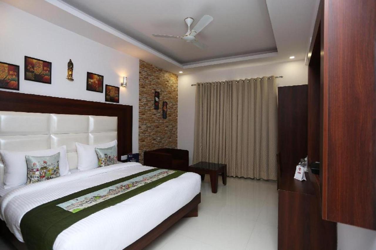 ניו דלהי Hotel The Westend Green מראה חיצוני תמונה
