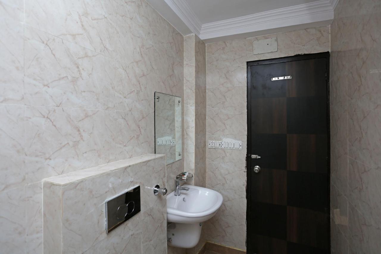 ניו דלהי Hotel The Westend Green מראה חיצוני תמונה