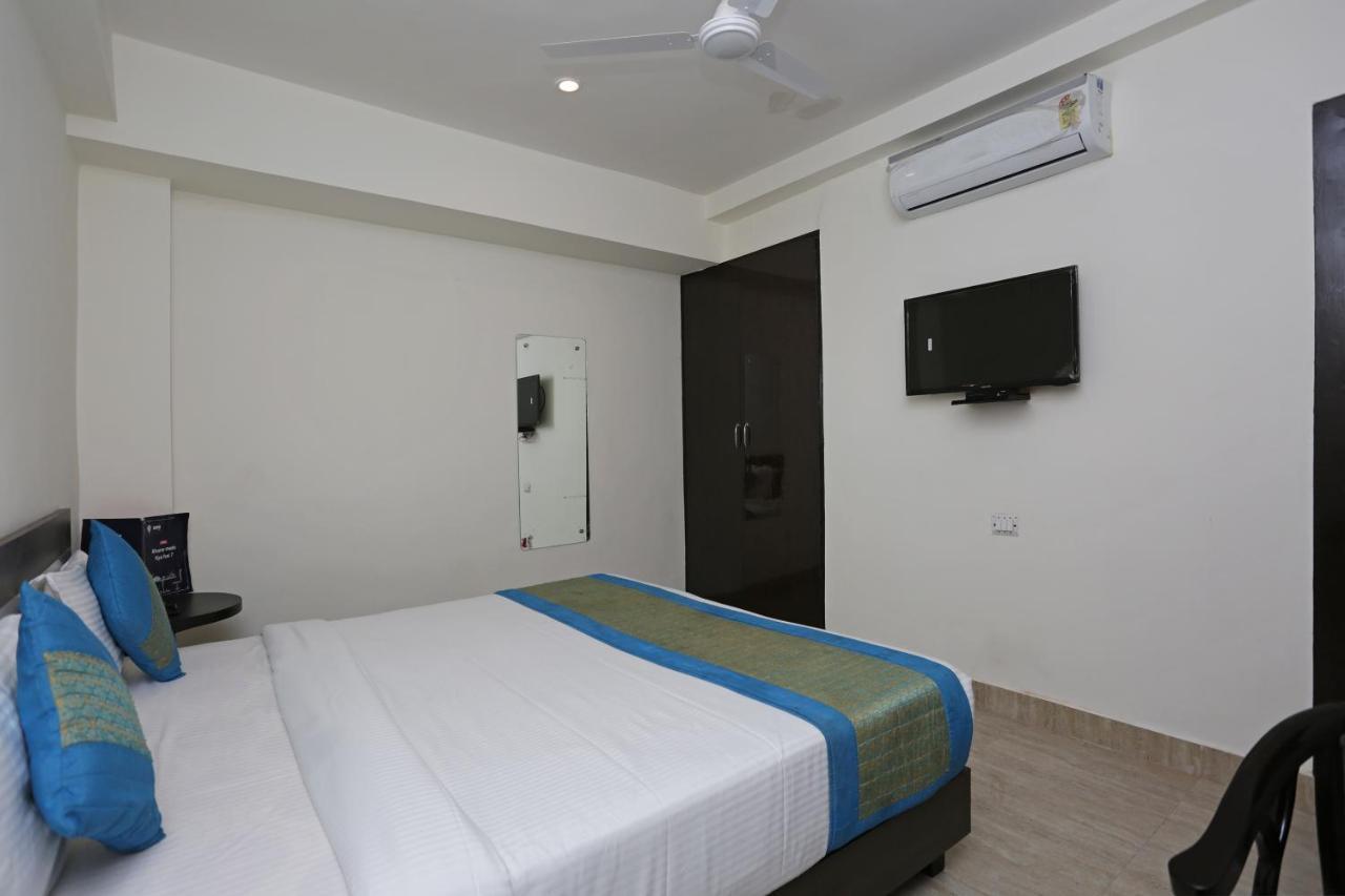 ניו דלהי Hotel The Westend Green מראה חיצוני תמונה