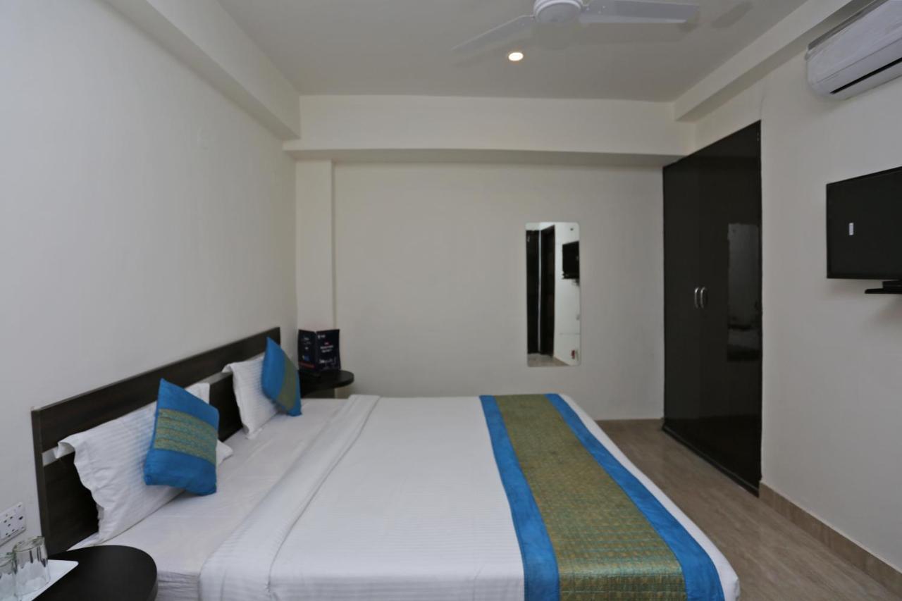 ניו דלהי Hotel The Westend Green מראה חיצוני תמונה